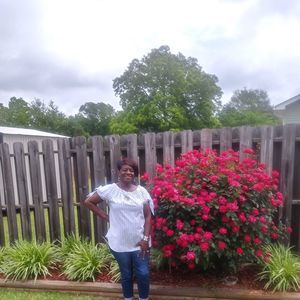 Meet your Posher, Beverly